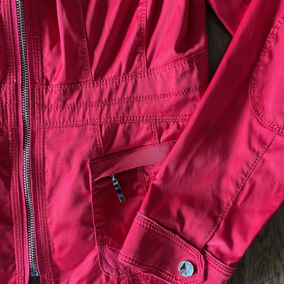 WHBM Red Jacket EXC COND - Picture 3 of 10